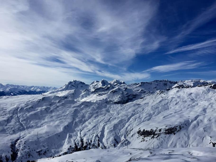 Modern Laax Apt, Swimming Pools, Wellness & Tennis エクステリア 写真
