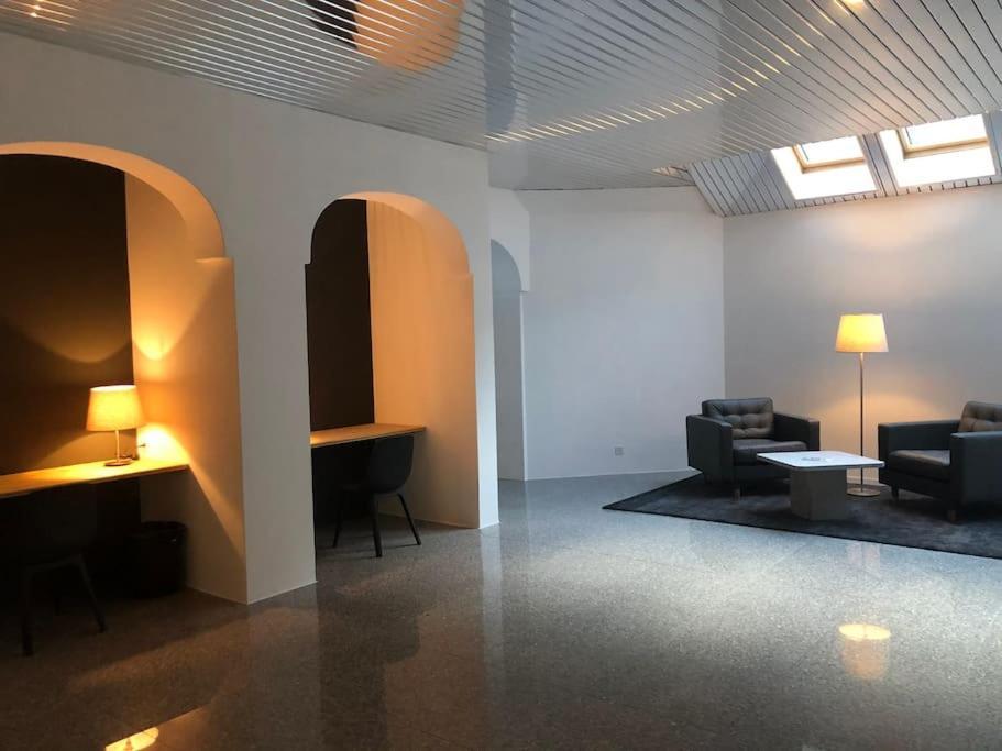 Modern Laax Apt, Swimming Pools, Wellness & Tennis エクステリア 写真
