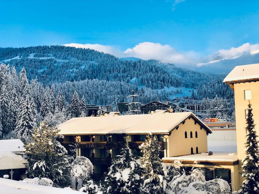 Modern Laax Apt, Swimming Pools, Wellness & Tennis エクステリア 写真