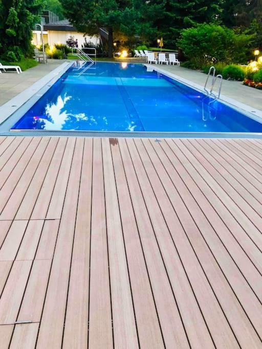 Modern Laax Apt, Swimming Pools, Wellness & Tennis エクステリア 写真